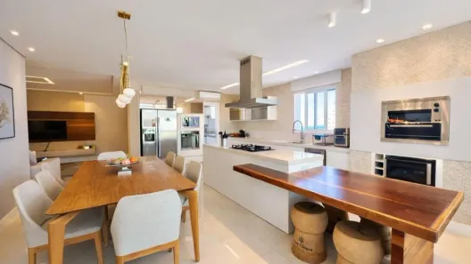 Apartamento com 4 Quartos à venda, 160m² no Centro, Balneário Camboriú
