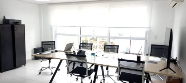 Sala Comercial à venda, 32m² no Campo Belo, São Paulo