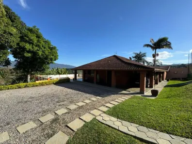 Fazenda/Sítio com 3 Quartos à venda, 2500m² no Jardim Bom Jesus, Toledo