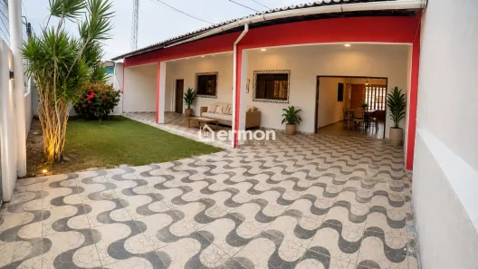 Casa com 3 Quartos à venda, 360m² no Pitimbu, Natal