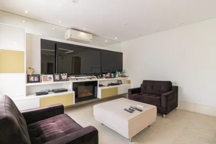 Apartamento com 3 Quartos à venda, 210m² no Vila Olímpia, São Paulo