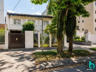 Casa com 4 Quartos para alugar, 302m² no Água Verde, Curitiba