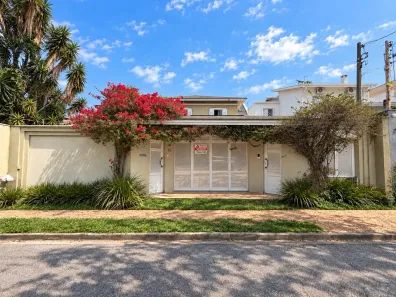 Sobrado com 4 Quartos à venda, 367m² no Vila Oliveira, Mogi das Cruzes