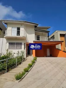 Casa de Condomínio com 5 Quartos à venda, 320m² no Parque Residencial Itapeti, Mogi das Cruzes