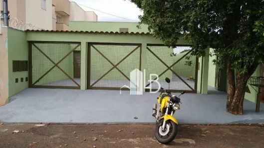 Casa com 6 Quartos à venda, 162m² no Maravilha, Uberlândia