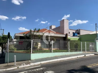 Casa com 3 Quartos para alugar, 200m² no Vila Ivone, São Paulo
