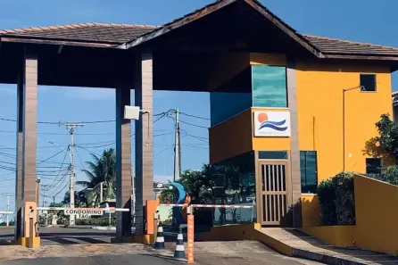 Lote/Terreno à venda, 400m² no Barra do Jacuípe, Camaçari