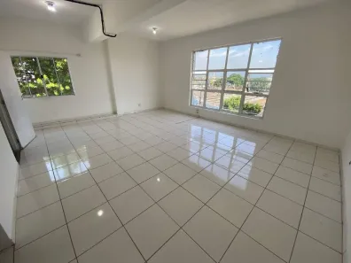 Prédio Comercial para alugar, 300m² no São Jorge, Santos