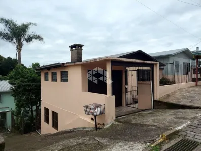 Casa com 5 Quartos à venda, 130m² no Santa Marta, Bento Gonçalves
