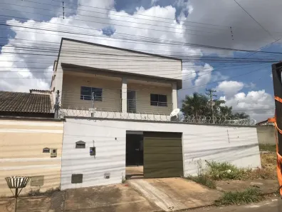 Sobrado com 3 Quartos para alugar, 180m² no Residencial São Marcos, Goiânia