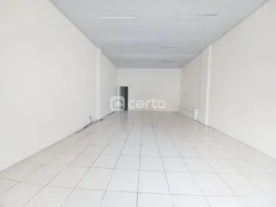 Ponto Comercial para alugar, 214m² no Petrópolis, Porto Alegre