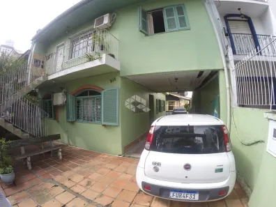 Casa com 4 Quartos à venda, 150m² no Petrópolis, Porto Alegre