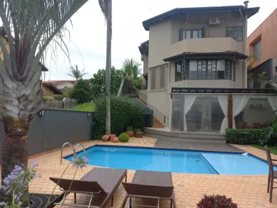 Casa de Condomínio com 4 Quartos à venda, 303m² no São Paulo II, Cotia