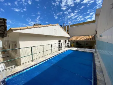Casa com 3 Quartos para alugar, 180m² no Santa Mônica, Uberlândia