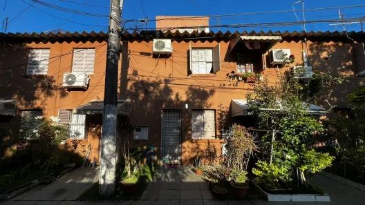 Casa de Condomínio com 3 Quartos à venda, 55m² no Guarujá, Porto Alegre