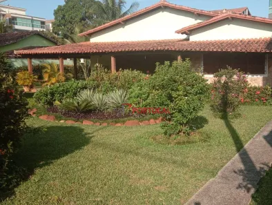 Casa com 4 Quartos à venda, 220m² no Costazul, Rio das Ostras