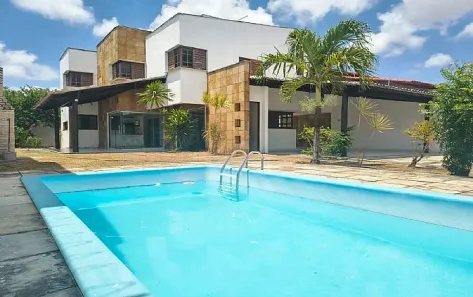 Casa com 4 Quartos à venda, 240m² no Capim Macio, Natal