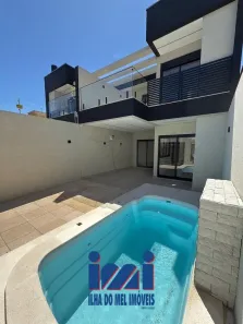 Sobrado com 4 Quartos à venda, 175m² no Marajo, Matinhos