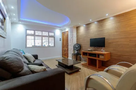 Sobrado com 3 Quartos à venda, 140m² no Parque Jaçatuba, Santo André
