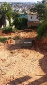 Lote/Terreno à venda, 180m² no Arvoredo 2ª Seção, Contagem