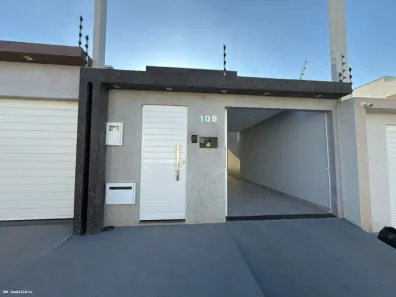 Casa com 3 Quartos para alugar, 110m² no , Guanambi