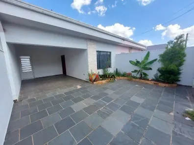 Casa com 2 Quartos à venda, 103m² no Parque Novo Mundo, Americana