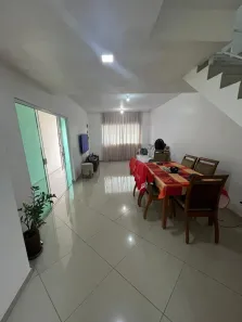 Casa com 3 Quartos à venda, 125m² no Lagoa, Macaé