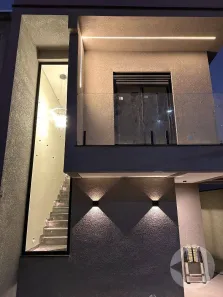 Casa de Condomínio com 2 Quartos à venda, 150m² no Villas do Jaguari, Santana de Parnaíba