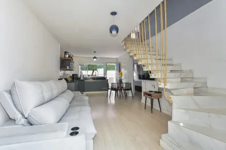Sobrado com 4 Quartos à venda, 120m² no Del Rey, São José dos Pinhais