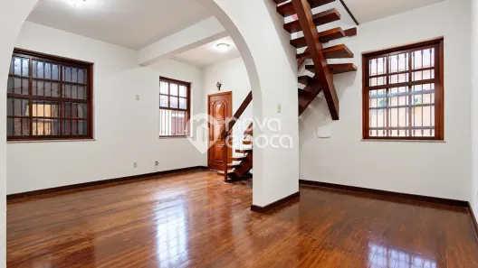 Casa com 4 Quartos à venda, 163m² no Grajaú, Rio de Janeiro