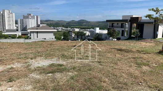 Lote/Terreno à venda, 738m² no Condomínio Residencial Colinas do Paratehy, São José dos Campos