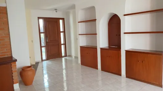 Sobrado com 3 Quartos à venda, 260m² no Vila Universitária, São Paulo