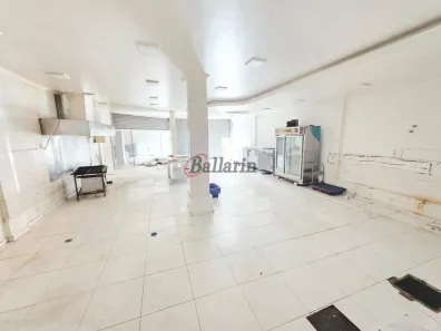 Ponto Comercial para alugar, 200m² no Vila Erna, São Paulo
