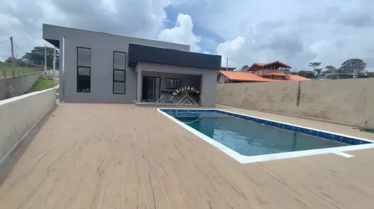 Fazenda/Sítio com 3 Quartos à venda, 1000m² no , Mairinque