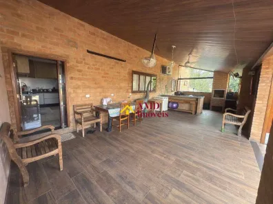 Imóvel Comercial à venda, 215m² no Loteamento Santa Rosa, Piracicaba