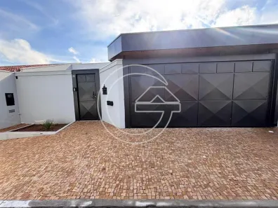 Casa com 3 Quartos à venda, 178m² no Centro, Marília