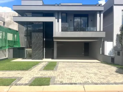 Sobrado com 4 Quartos para alugar, 315m² no Swiss Park, Campinas