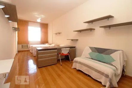 Kitnet com 1 Quarto à venda, 40m² no Copacabana, Rio de Janeiro