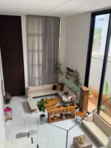 Casa de Condomínio com 3 Quartos para alugar, 350m² no Jardins Valência, Goiânia