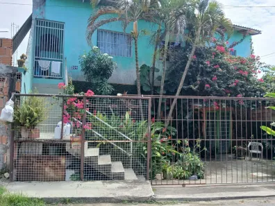 Casa com 6 Quartos à venda, 176m² no Cidade Nova, Manaus