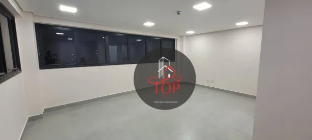 Sala Comercial à venda, 37m² no Vila Assunção, Santo André