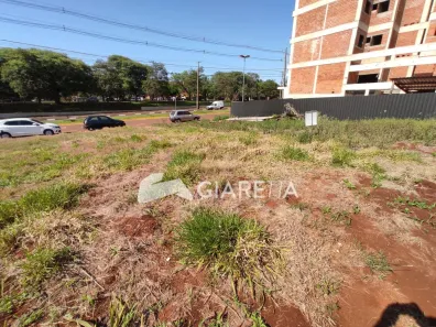 Lote/Terreno à venda, 450m² no Vila Becker, Toledo