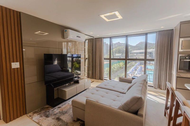 Apartamento com 2 quartos — Serra, Belo Horizonte