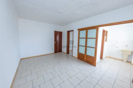 Apartamento com 2 Quartos para alugar, 61m² no Centro, Pelotas