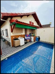 Casa com 2 Quartos à venda, 60m² no Jardim Leonor, Mongaguá