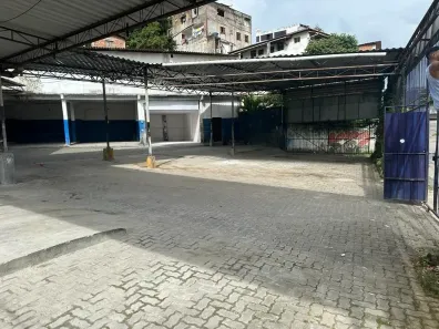 Prédio Comercial para venda ou aluguel, 2000m² no Cosme de Farias, Salvador