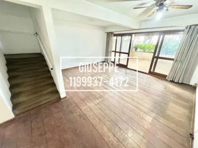Sobrado com 4 Quartos à venda, 250m² no Jardim Odete, São Paulo