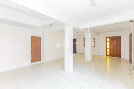 Casa com 4 Quartos para alugar, 300m² no Cascata, Porto Alegre