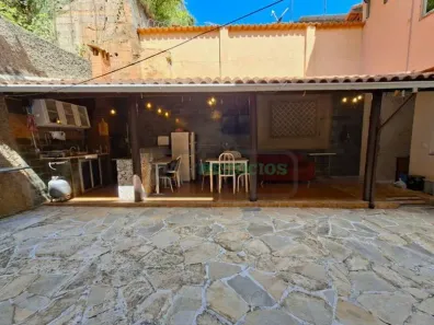 Casa com 4 Quartos à venda, 330m² no Bonfim, Juiz de Fora