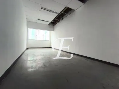 Prédio Comercial para alugar, 1500m² no Santana, São Paulo